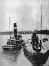 The U-Deutschland approaching her berth in Baltimore at about 0630 on 10 July 1916.