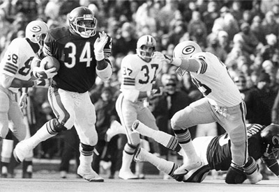 The Packers, decimated by injuries, found themselves unable to catch their rivals, including Walter Payton (34) and the Bears, for most of the 1977 season. (wisconsin state journal)