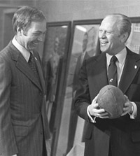 The first Green Bay Packers Hall of Fame opened in 1967 as a series of temporary exhibits in the concourse of the Brown County Veterans Memorial Arena. In 1976 President Gerald Ford (holding football, with Bart Starr at left) helped dedicate the hall’s new permanent home, just up the street from Lambeau Field. (courtesy of gerald r. ford presidential library)