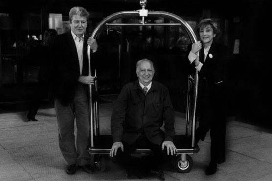 JH, Sergio Pitol y Lali Gubern en el hotel Hilton (Guadalajara, 2000)