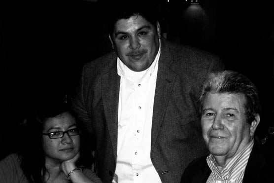 Con Paola Tinoco, jefa de prensa de Anagrama en México, y José Garza, impulsor de la Cátedra Anagrama en Monterrey (México D. F., 2006)