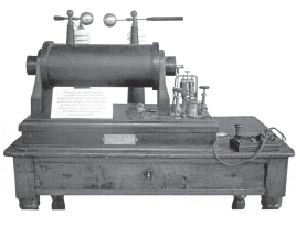 Fig. 72 - Transmissor radiotelegráfico de Marconi.