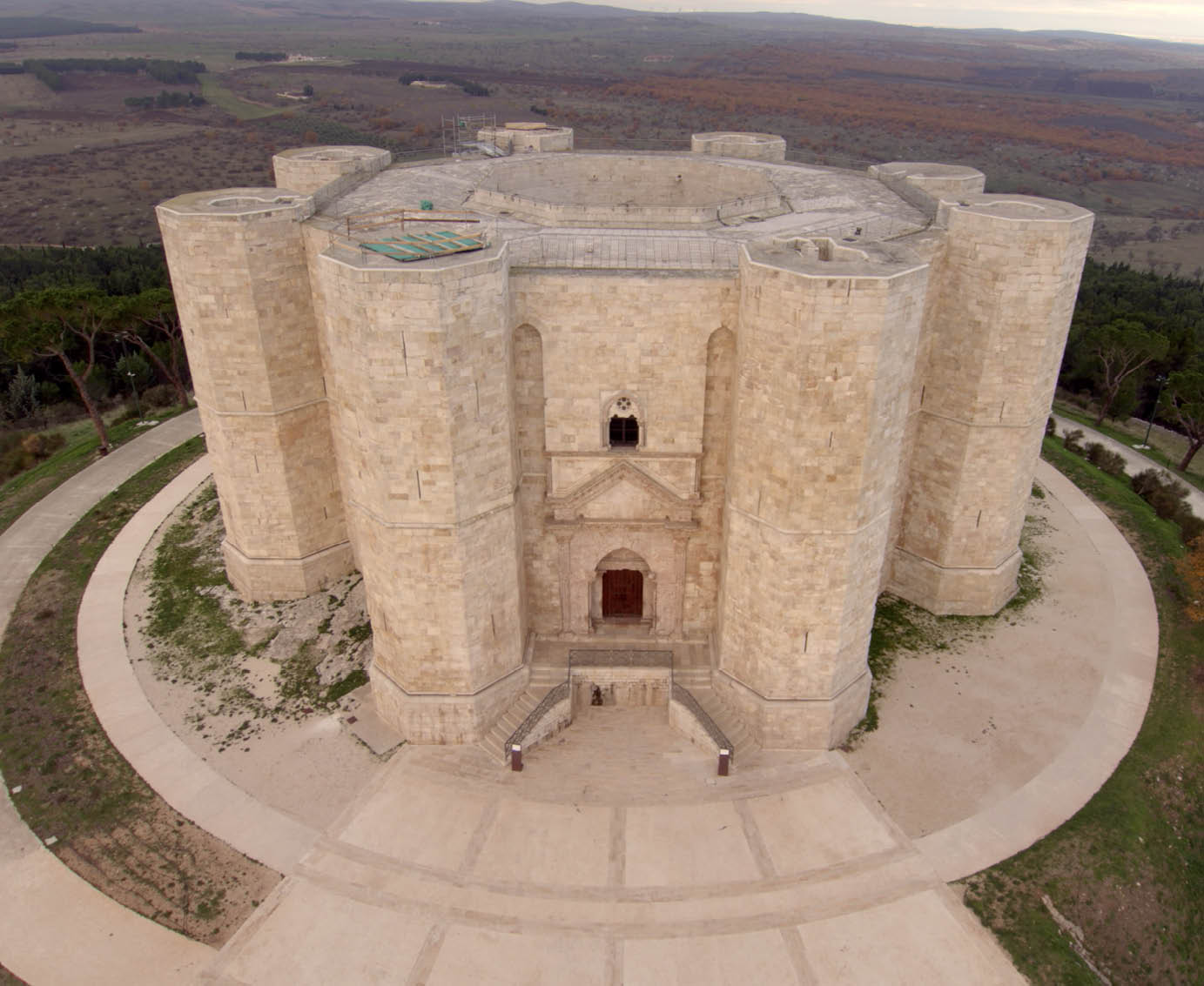 Immagine di Castel del Monte ad Andria, XIII secolo