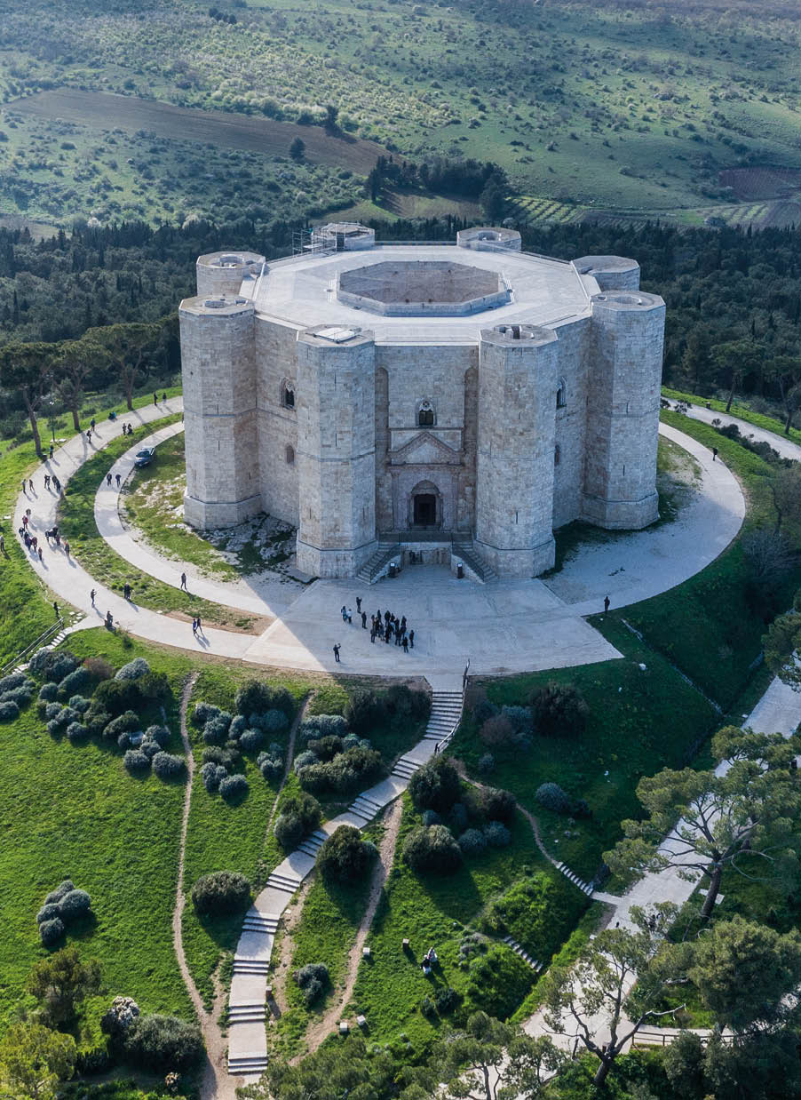 Immagine di Andria, veduta aerea di Castel del Monte, XIII secolo