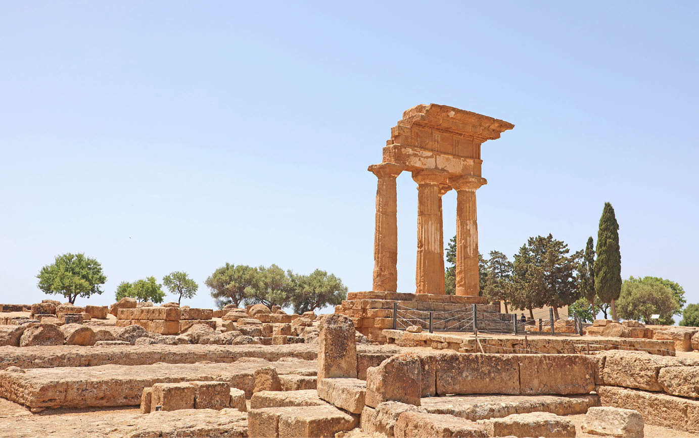 Immagine del Tempio dei Dioscuri (o di Castore e Polluce), V secolo a.C., Agrigento, Valle dei Templi