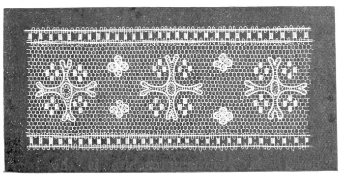 Lace strip with crosses