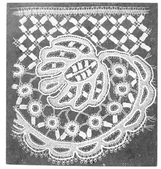 Lace with large voids