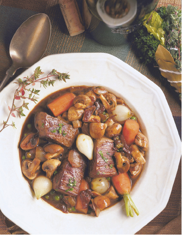 slow cooker beef burgandy.tif