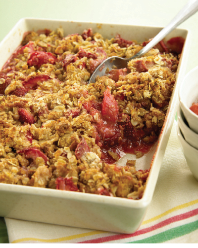 strawberry_rhubarb_crisp_2.tif