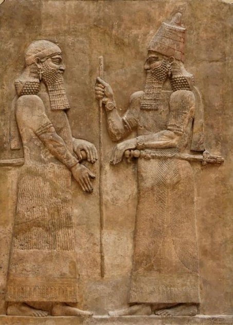 http://upload.wikimedia.org/wikipedia/commons/thumb/5/50/Sargon_II_and_dignitary.jpg/640px-Sargon_II_and_dignitary.jpg