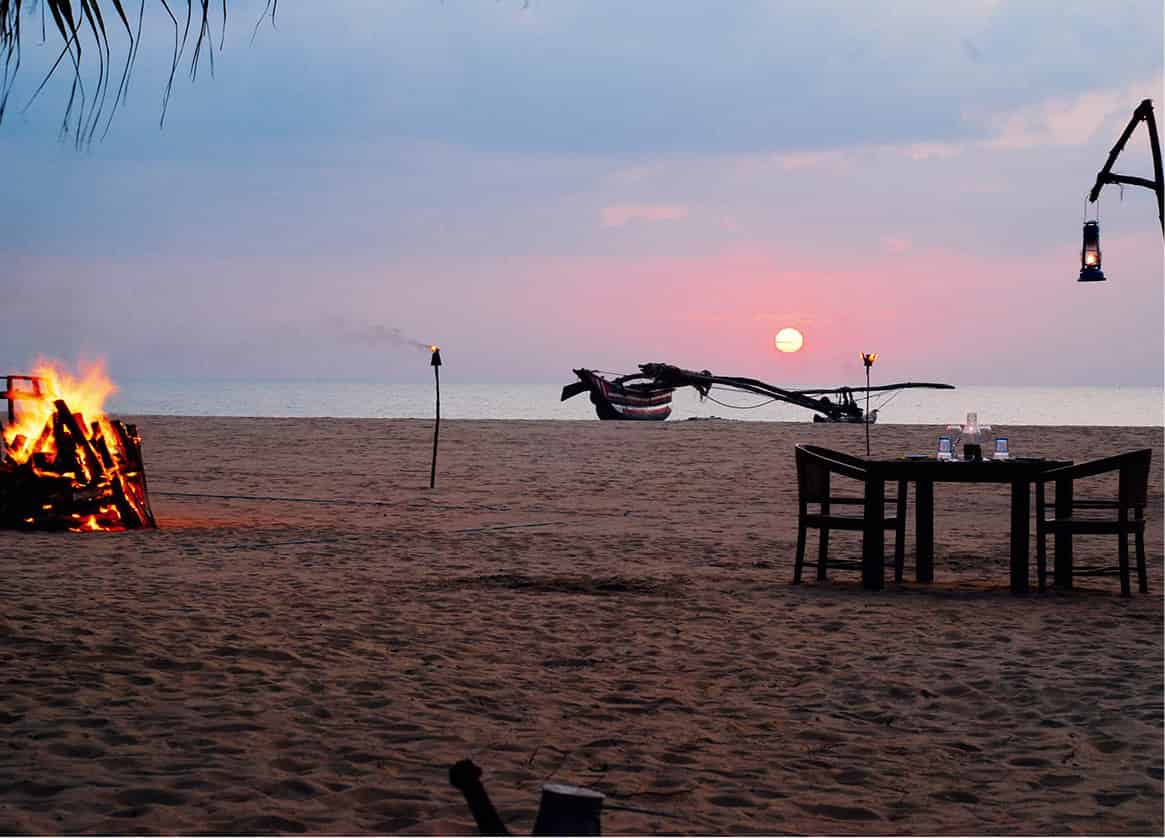 Sunset_Dining_SriLanka_EC.jpg