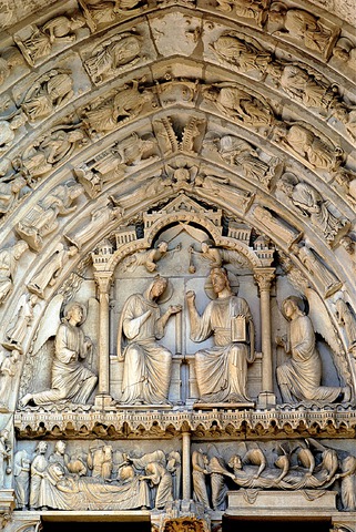 Cathédrale Notre-Dame de Chartres (1194-1260), portail central du transept nord : mort, funérailles et couronnement de la Vierge