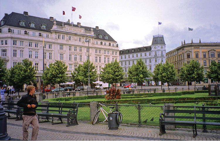 p015.jpg