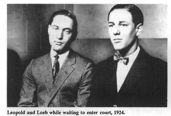 Leopold and Loeb while waiting to enter court, 1924.