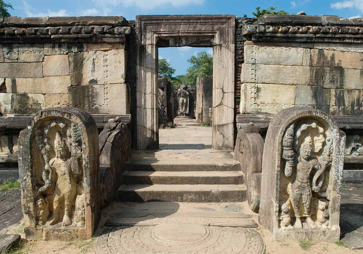 POLONNARUWA_SIGIRYIA-5135_SriLanka_EC.jpg