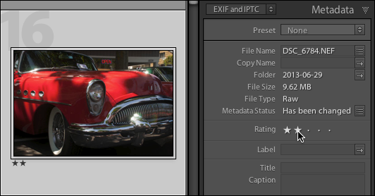 <strong>Figure 15:</strong> Rating a selected photo in Lightroom using the mouse.