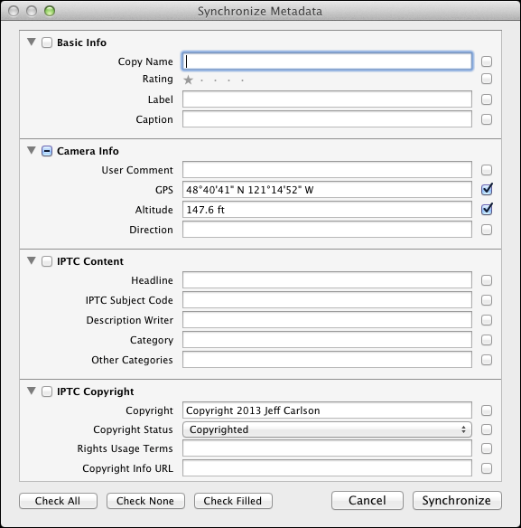 <strong>Figure 30:</strong> Lightroom synchronizes selected metadata between photos.