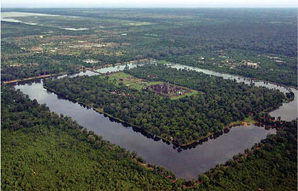 7.4%20Angkor-Wat-from-the-air.tif