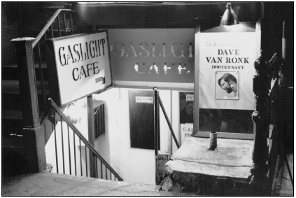 Glory Days: The Gaslight Café (photo: Don Paulsen)