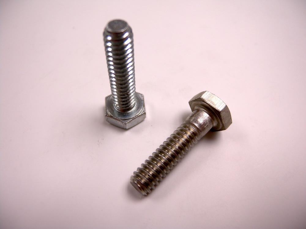 Hex-head cap screws.