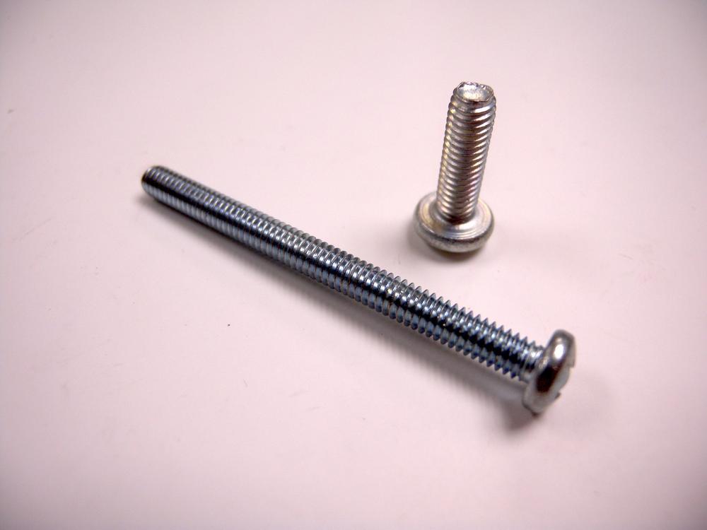 Machine screw.