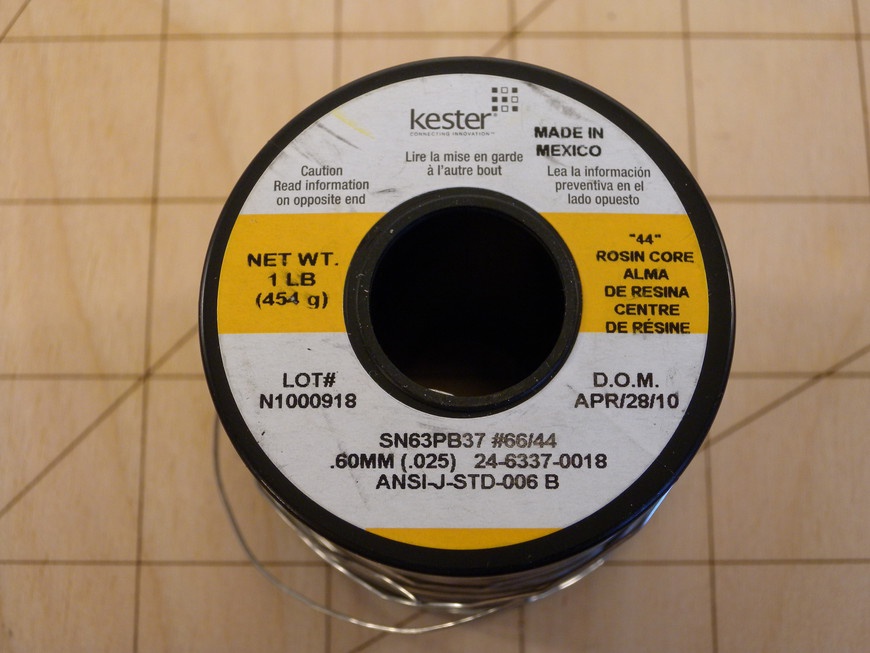 Solder spool specification label.