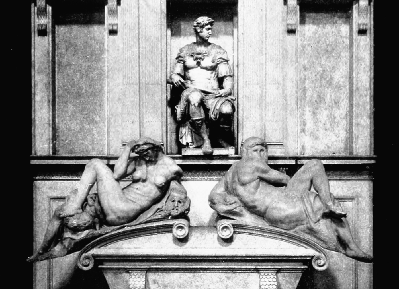 Two of Michelangelo’s magnificent figures outside the Medici Chapel of the Church of San Lorenzo