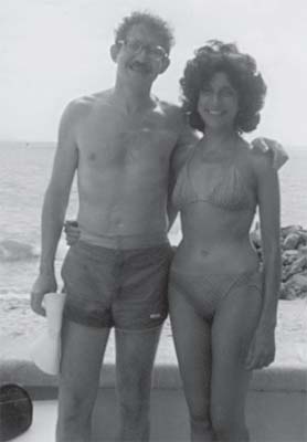 Rick and Rosario Ames on vacation in Puerto Vallarta, Mexico, 1984. (Courtesy of Diana Worthen)