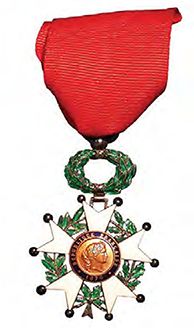 Comenda de oficial da Ordem Nacional da Legião de Honra da França, 1923 Acervo Casa de Oswaldo Cruz Insignia of Officer of France’s National Order of the Legion of Honor, 1923