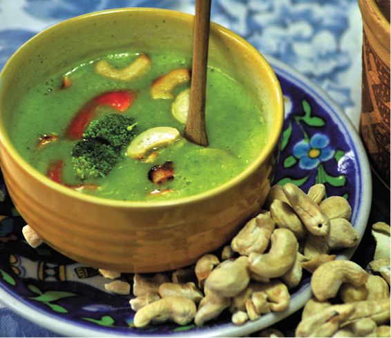 14.%20BROCCOLI%20%20CASHEWNUT%20SOUP.tif