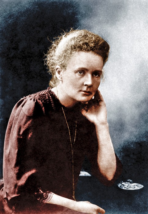 Ein farbiges Portrait von Marie Curie.