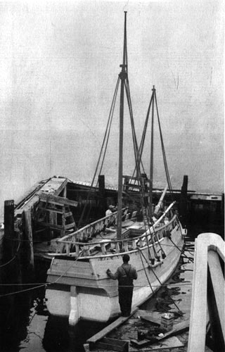 Replica of the pinnace that accompanied the Susan Constant, 1607