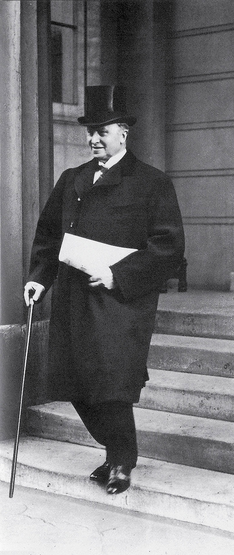 34. Lord Curzon as Foreign Secretary