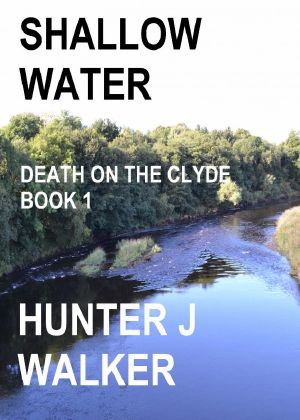 Shallow Water - Death on the Clyde Book 1