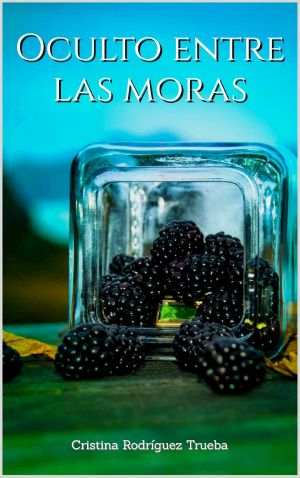 Oculto entre las moras