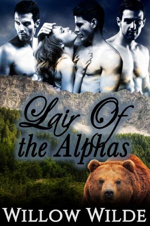 Lair of the Alphas (Steamy Werebear Shifter BBW Menage Romance)