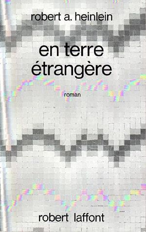En terre étrangère