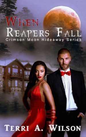 Crimson Moon Hideaway: When Reapers Fall (Women of the Fold Book 2)