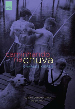 Caminhando Na Chuva