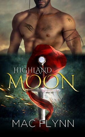 Highland Moon · Box Set (BBW Scottish Werewolf / Shifter Romance)
